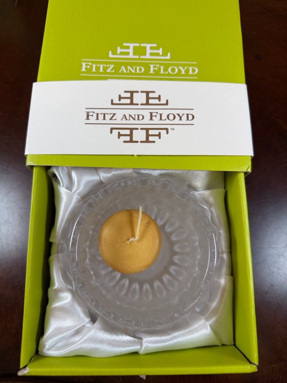 Fitz and Floyd Gold Votive with Clear Glass Holder in Lime‎ Box